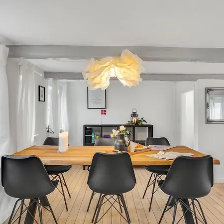 Holiday home In With Kitchen